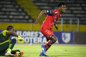 Jhomil Delgado destaca la actitud grupal en el triunfo soñado por El Nacional (ENTREVISTA)