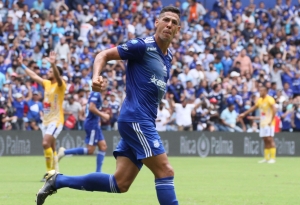 ¡Refuerzo extranjero eléctrico perdió su pasaporte y Emelec solicita ayuda para hallarlo! (OFICIAL)