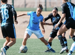¡PEDAZO DE SOMBRERITO! Danna Pesántez se soltó un verdadero GOLAZO para estrenarse en las redes con Querétaro