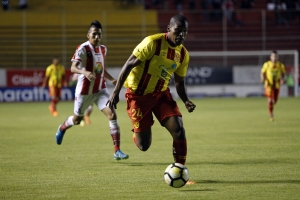 Papá con el pueblo (FOTOS)