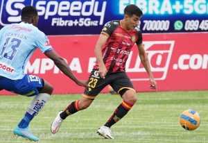 Deportivo Cuenca a punto de darle dos alegrías a su hinchada