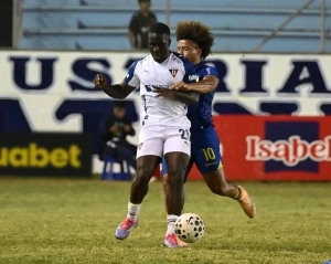 ¿SE LE TERMINÓ la Temporada 2025 a Josué Cuero debido a la Fractura en su Cara por chocar con Adé?