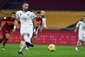 ¡Batacazo en la Coppa Italia! (RESUMEN)