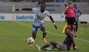 9 de Octubre suma un velocista de experiencia (OFICIAL)