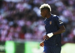 Rodaje tricolor en Premier League para Nilson Angulo como titular y con empate del Sunderland sobre la hora