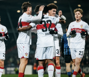 ¡Pasos cortos pero firmes! Jeremy Arévalo marcó y asistió con finura para el filial del Vfb Stuttgart