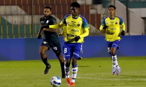 Técnico Universitario se replegó antes de hora y Gualaceo SC no les perdonó (RESUMEN)