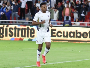 Michael Estrada intenta ganarse su lugar en Cruz Azul