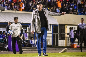 Directiva de Libertad apunta a su DT por su mal presente