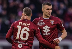 AC Milán la pasó mal en Turín y podría perder la punta de la Serie A Tim (RESUMEN)