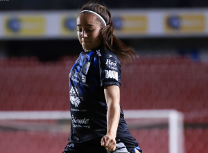 NOCHE DE AMARGURA para Doménica Rodríguez con Santos y de SEQUÍA para Danna Pesántez con Querétaro