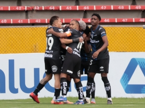 IDV amo y señor de la Liga Ecuabet tras ganarle un partidazo a la Universidad Católica