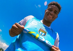 9 de Octubre no sólo se rehúsa a perder la categoría, quiere trepar