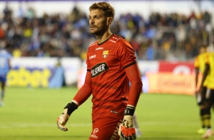 ¡ESO ES AMOR POR LOS COLORES! Javier Burrai dio una mano clave para que se levante la suspensión a Barcelona