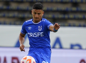 Mauro Díaz comienza a florecer con la Universidad Católica