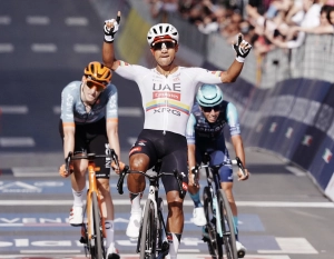 Alégrate Ecuador: Jonahan Narváez gana la Etapa 4 del Giro de Italia