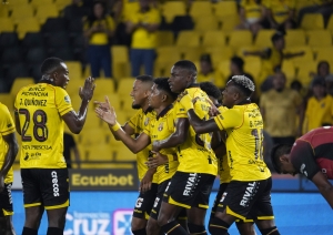 Fiesta total en el Monumental con un Barcelona efectivo que despachó al Deportivo Cuenca