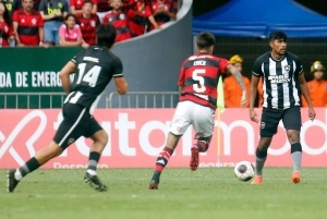 Luis Segovia 6