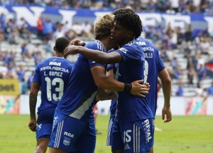 Por fortuna ya estaban inscritos sus fichajes: La FIFA vuelve a golpear a Emelec con dos prohibiciones