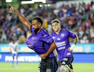 Jordan Sierra marcó el gol que lo cambió todo y Mazatlán se llevó TRES PUNTOS DE ORO en una noche apretada