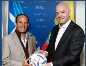 NO LES BASTA CON 48: se discute un NUEVO AUMENTO de equipos para la próxima Copa del Mundo