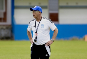 Jorge Célico no da por perdido el Clásico del Astillero amistoso, amparado en la SUSPENSIÓN del partido