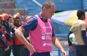 ¡No hay tiempo que perder en el Ciclón! (OFICIAL)