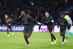 Willian Pacho-Paris Saint Germain-Tottenham-Champions League-2025-26