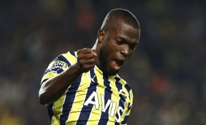 Enner Valencia 17