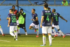 Los Búhos vuelven a fallar en casa (RESUMEN)