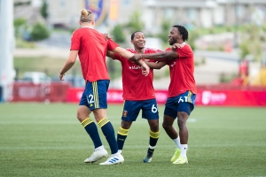 Josimar Quintero vio la derrota desde el banquillo (RESUMEN)