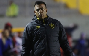 No fue por “la Altura”: ¡Aucas confirma por qué Farías no dirigirá contra D. Cuenca! (OFICIAL)