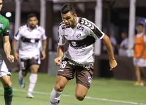 Certificado con un primer fichaje, sin cargos, para Toreros FC