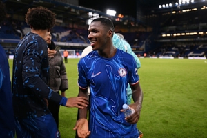 SE LO GANÓ MOI: ¡Apareció una “SÚPER VERSIÓN” de Moisés Caicedo en el videojuego FC25!