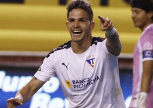 ¡Barcelona se mete en la pelea contra Emelec y LDU por el goleador Luis Amarilla!