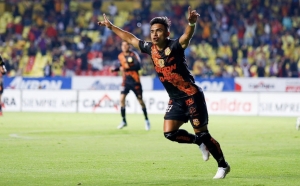 Un viejo conocido dio el cachetazo a los Morlacos (FOTO)