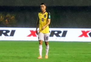 ¡Cirujano que operó a Joao Rojas se confiesa sobre si podrá o no llegar al Mundial! (VIDEO)