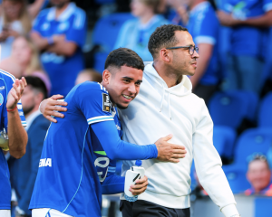 ¡LA LIGUE1 EN EXTASIS! La organización del fútbol francés deja ver la MAGIA de Kendry Páez