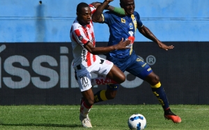 ¡Alerta en Técnico Universitario! Dos jugadores se perfilan para continuar su carrera en el exterior