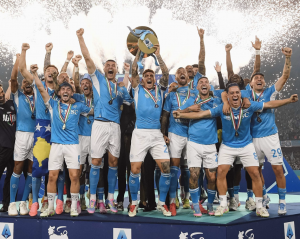 ¡HONRAN EL LEGADO DE D10S! Napoli hizo estallar al sur de Italia con su CUARTO SCUDETTO