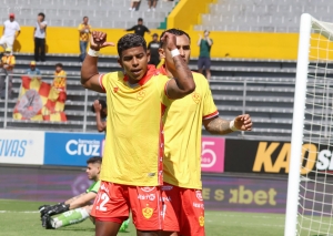 ¡FESTEJO EN EL SUR DE QUITO! Aucas mostró su efectividad y dejó en el camino a Delfín sin complicaciones