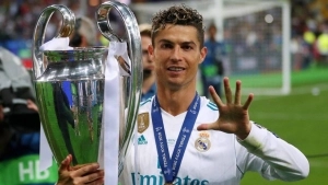 Cristiano Ronaldo 27