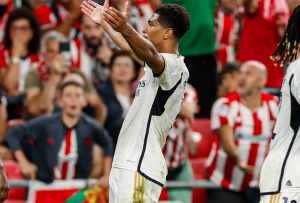 ¡El Real Madrid inicia su Nueva Era con su Primer Fichaje Galáctico!