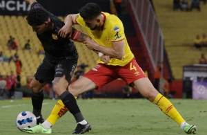 Aucas otra vez cede puntos sobre la hora