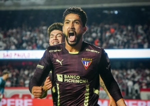TRIUNFO HISTÓRICO EN BRASIL: Liga CALLA A TODO EL MORUMBÍ y se mete en semifinales de Libertadores