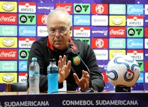 El reconocimiento de Jorge Célico: Destaca la entrega de la plantilla en el triunfo soñado del Deportivo Cuenca