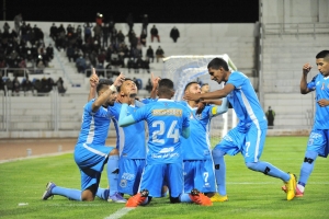 Increíble derrota del Binacional cuando jugaba con uno más (RESUMEN)