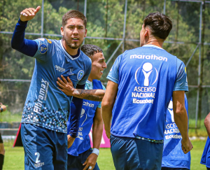 ¡La Segunda Categoría siendo Segunda Categoría! Aampetra denuncia que están llamando a sus futbolistas