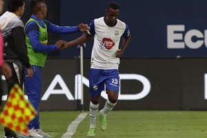 Ya se integró a su nuevo club (FOTO)