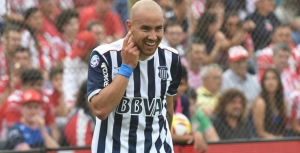 ¿El 9 que quiere Rescalvo?